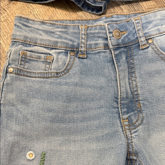 Wonder Nation Floral Embroidered Denim Shorts - Dark Blue and Light Blue - Picture 5 of 15